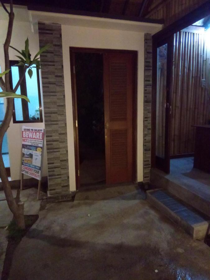 Mesari Homestay & Warung Amed Екстериор снимка
