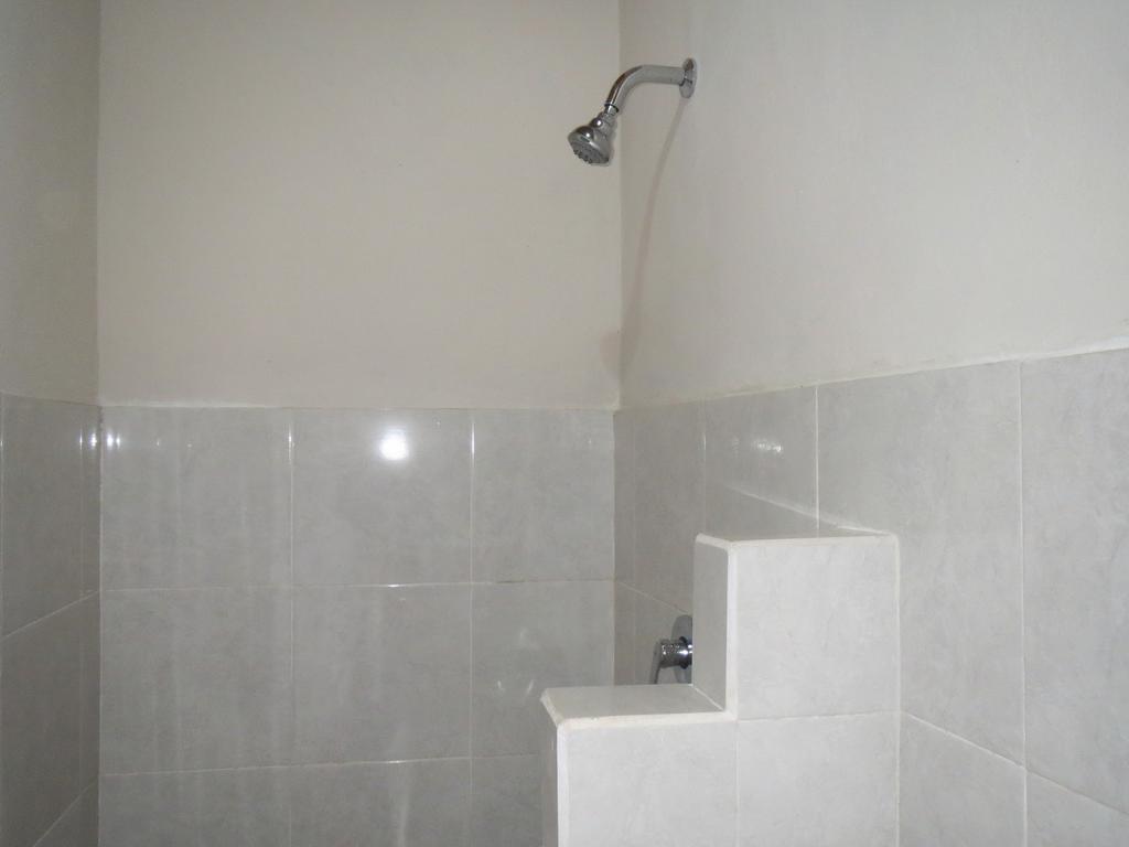 Mesari Homestay & Warung Amed Стая снимка