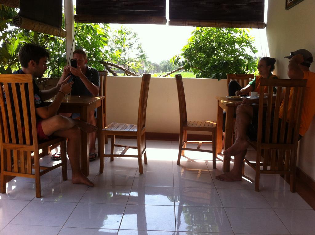 Mesari Homestay & Warung Amed Екстериор снимка